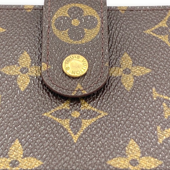 ⭐️ SOLD ⭐️ LOUIS VUITTON Porte-Papier Zip Wallet - Picture 6 of 10